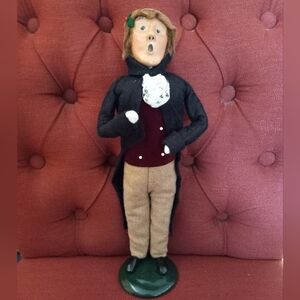 BYERS' CHOICE LTD. MALE CAROLER 1992 SIGNED 5/100
